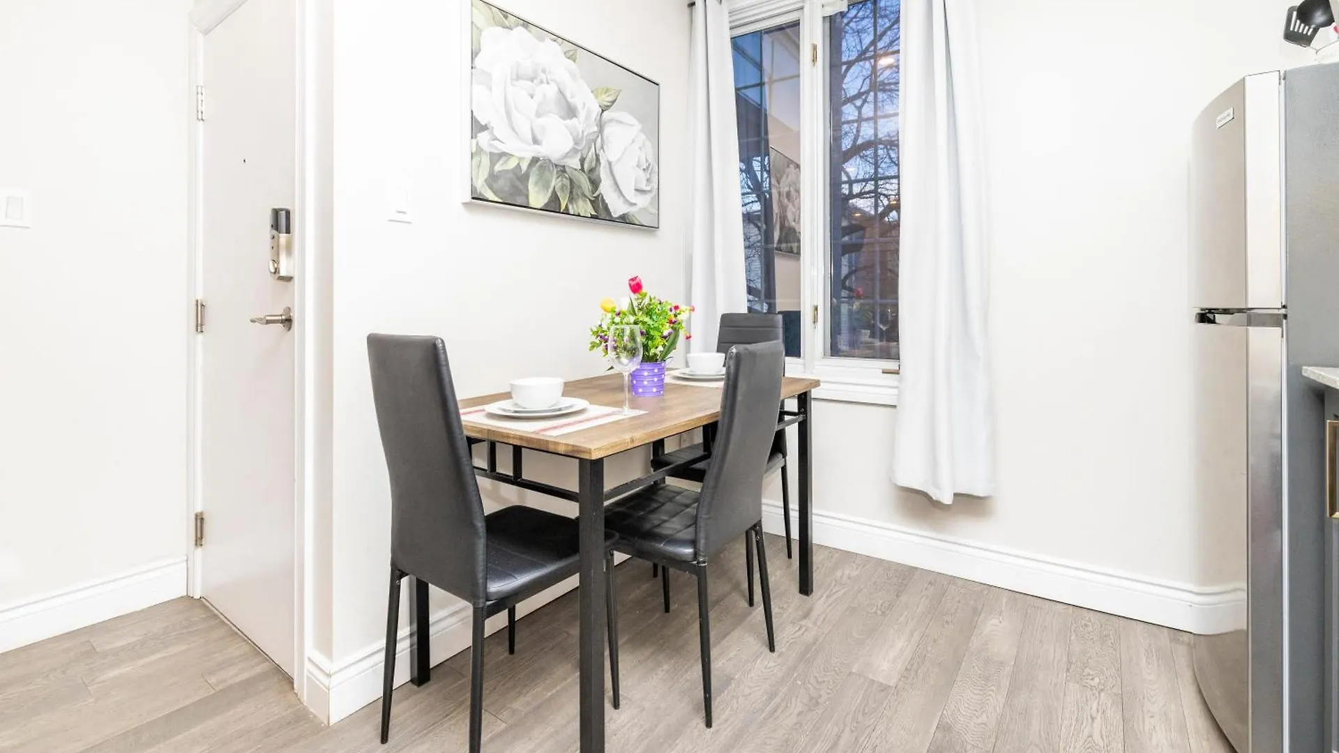 Modern 1Br King Bed Near Rideau River & Dt Otawa Canadá