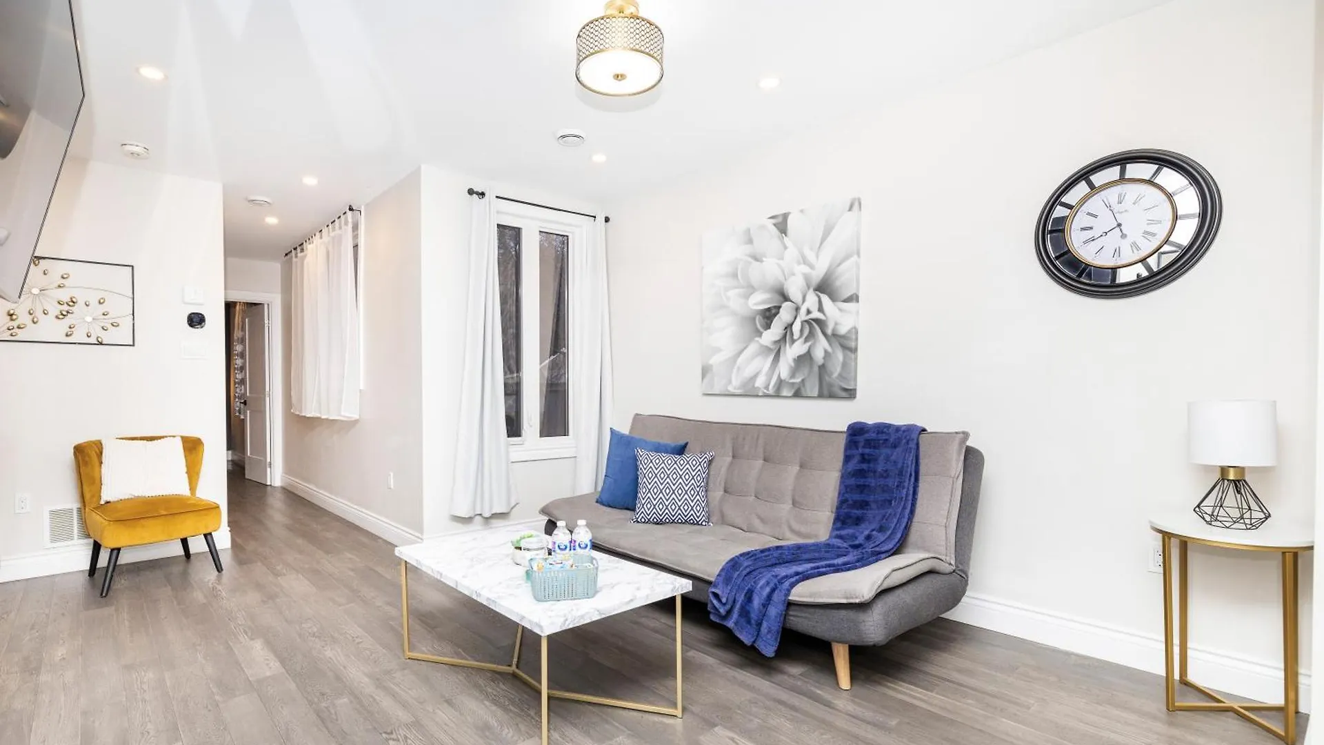 Modern 1Br King Bed Near Rideau River & Dt location
